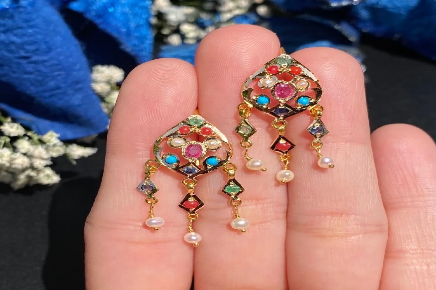 dainty gold earrings